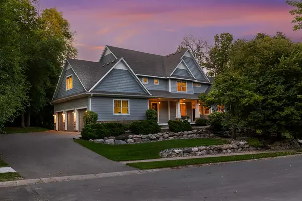 17244 Valley RD, Eden Prairie, MN 55347