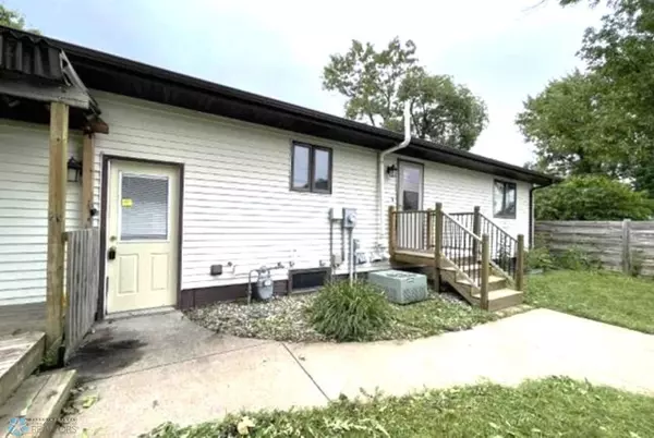 Crookston, MN 56716,607 Washington AVE
