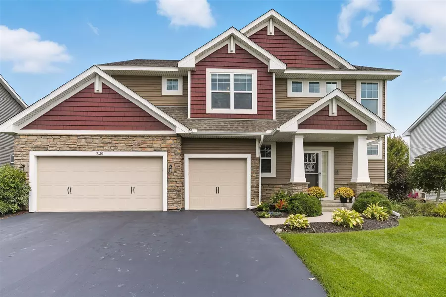 9320 67th ST S, Cottage Grove, MN 55016