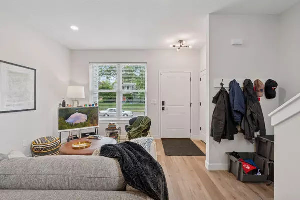 Saint Paul, MN 55108,2320 Priscilla ST