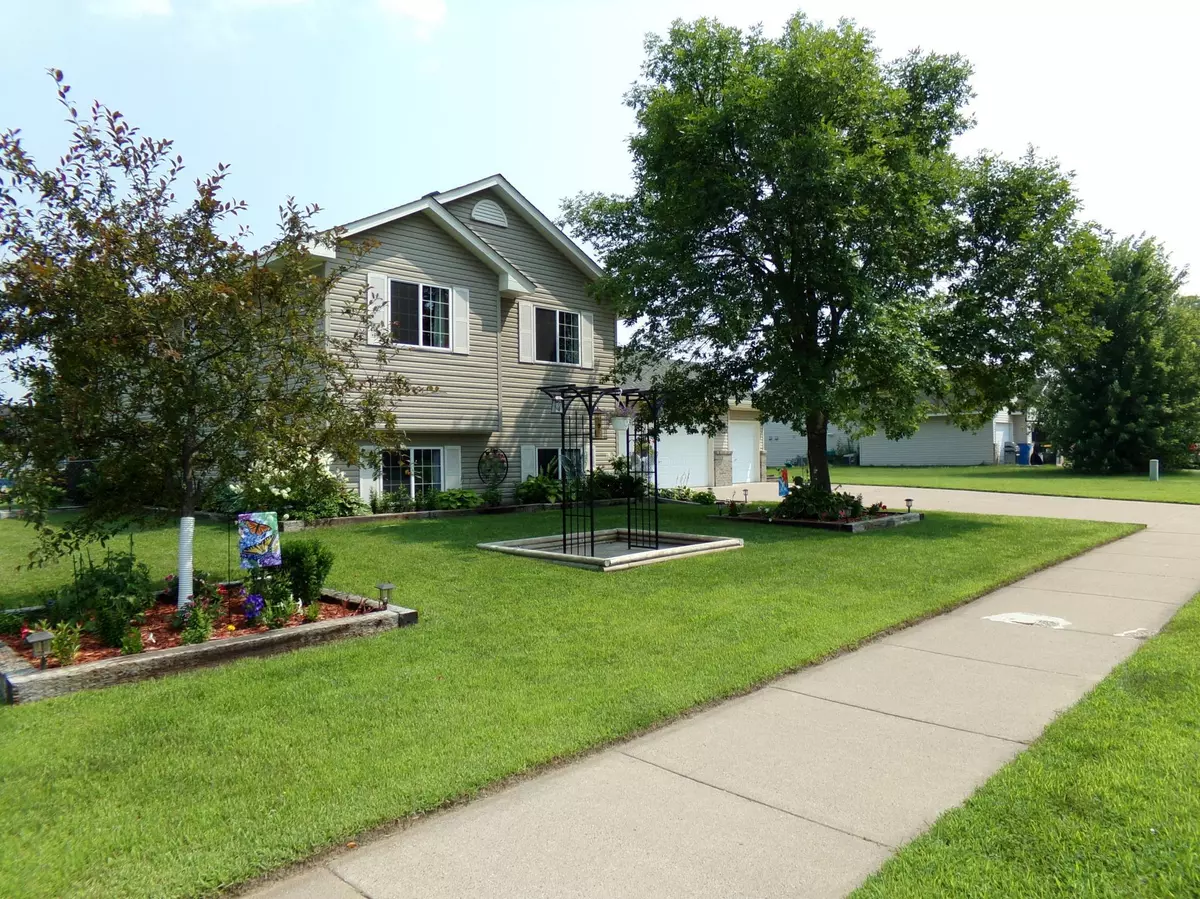 North Branch, MN 55056,37851 Gerald AVE