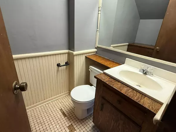 Albert Lea, MN 56007,115 N 2nd AVE