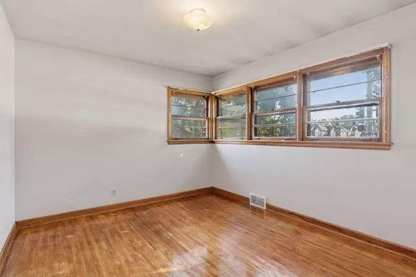 Coon Rapids, MN 55433,1547 Coon Rapids BLVD NW