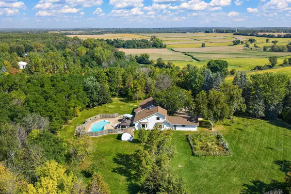 Hudson, WI 54016,679 Deerwood DR