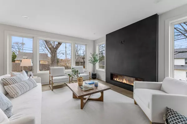 Edina, MN 55410,5908 Drew AVE S