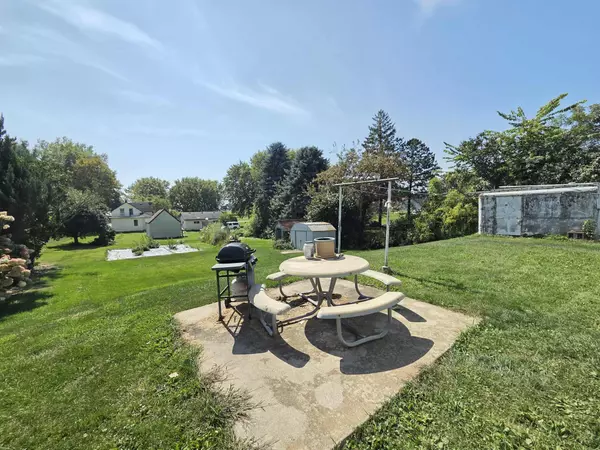 Caledonia, MN 55921,824 E Washington ST