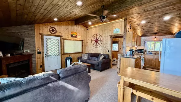 Nevis, MN 56467,20574 Fabulous View DR