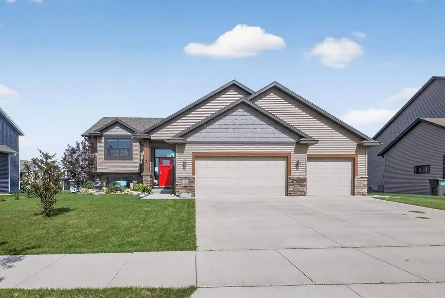 2285 Orion ST SW, Rochester, MN 55902