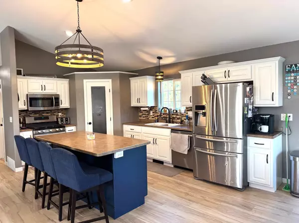 Bemidji, MN 56601,913 THOMAS RD SW