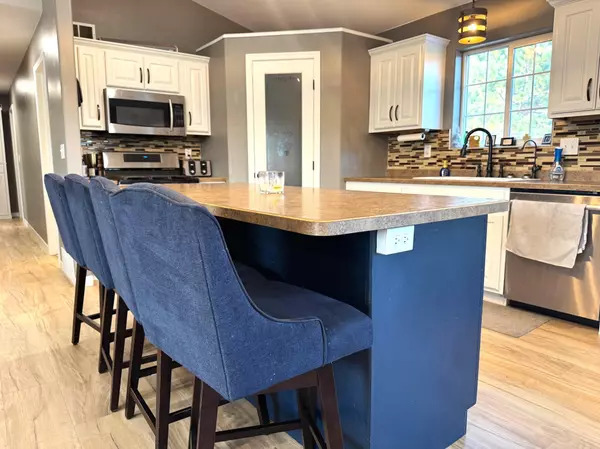 Bemidji, MN 56601,913 THOMAS RD SW