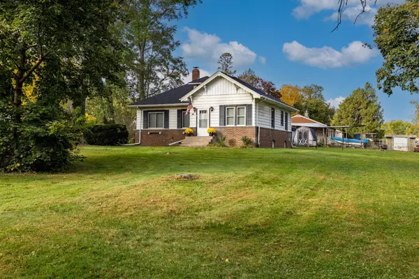 Saint Paul, MN 55106,1443 Hazelwood ST