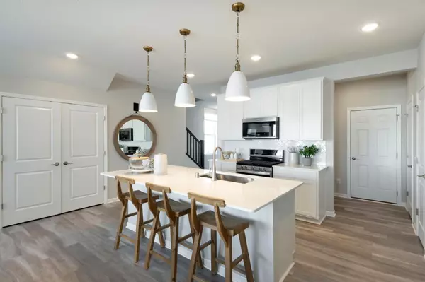 Rosemount, MN 55068,14987 Avondale VW