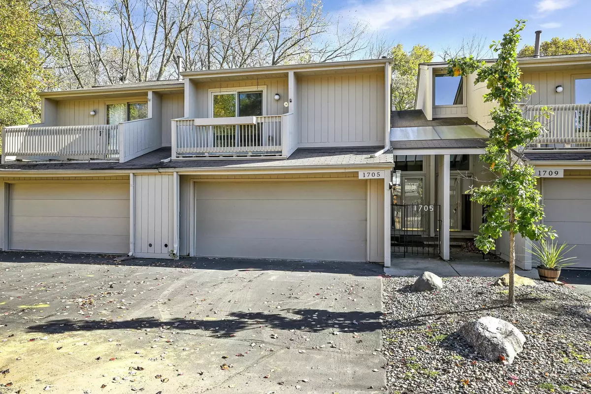 Plymouth, MN 55447,1705 Archer CT