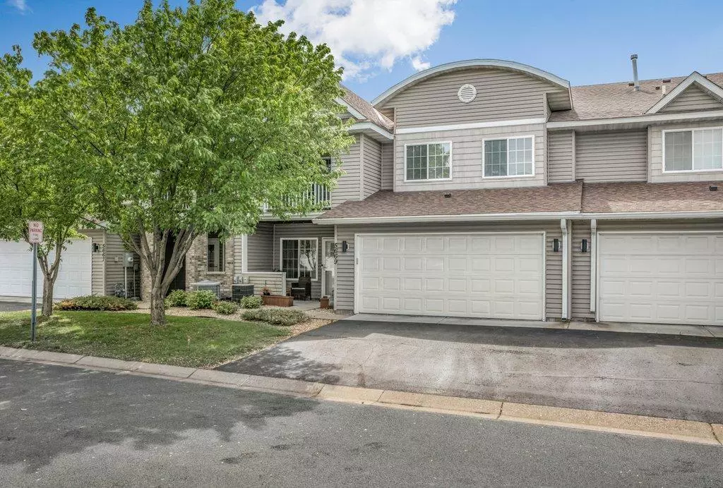Brooklyn Park, MN 55443,5669 100th LN N