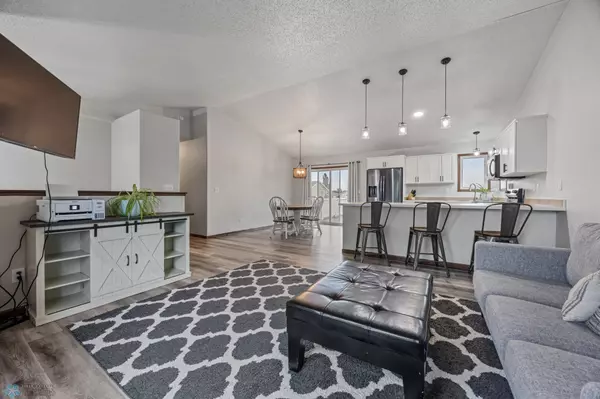 Fargo, ND 58104,4709 48th AVE S