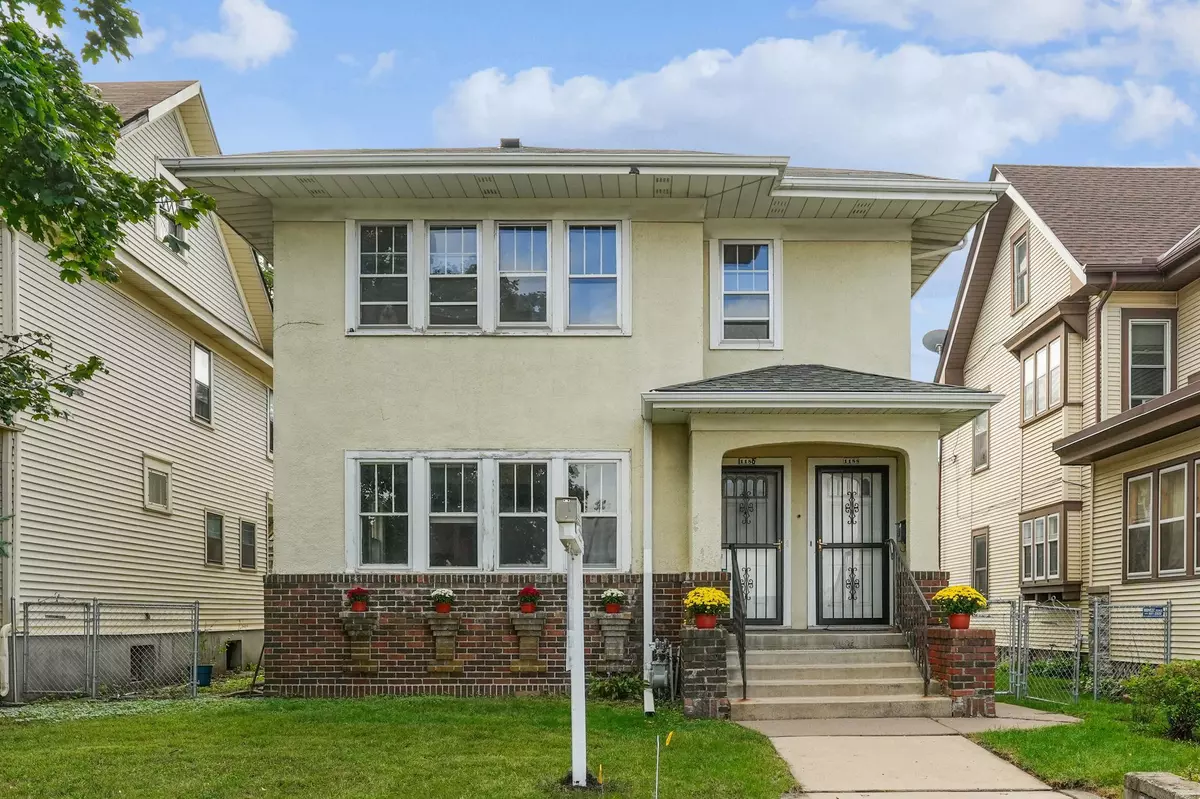 Saint Paul, MN 55104,1186 Marshall AVE