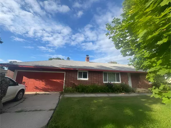 904 N 5th AVE, Wheaton, MN 56296
