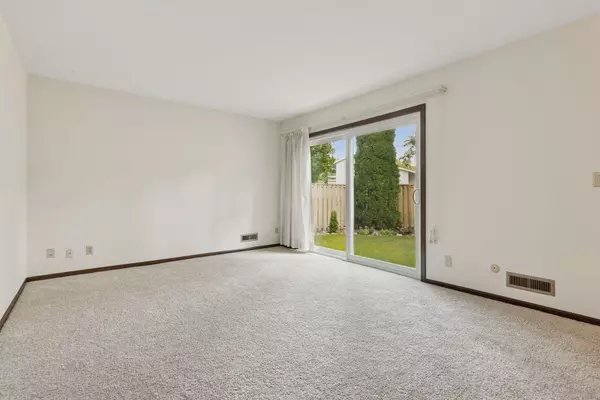 Shoreview, MN 55126,1036 Carmel CT