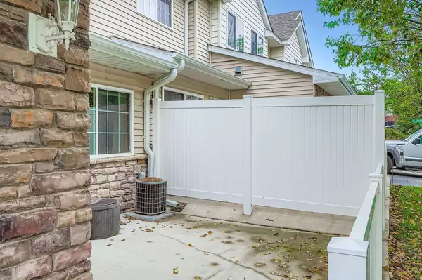 Rosemount, MN 55068,3275 Coleshire PATH #24