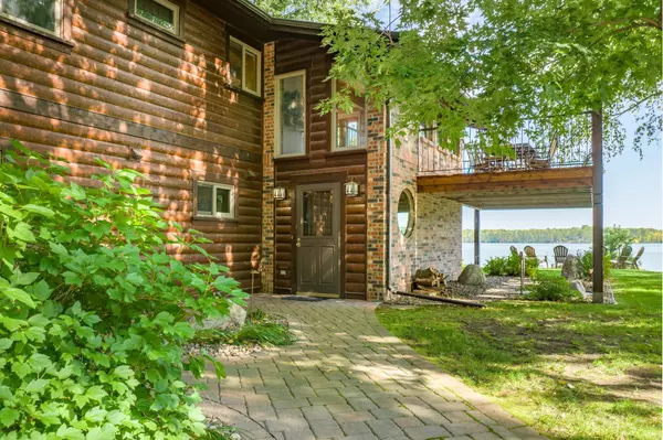 Crosslake, MN 56442,37804 Dream Island RD