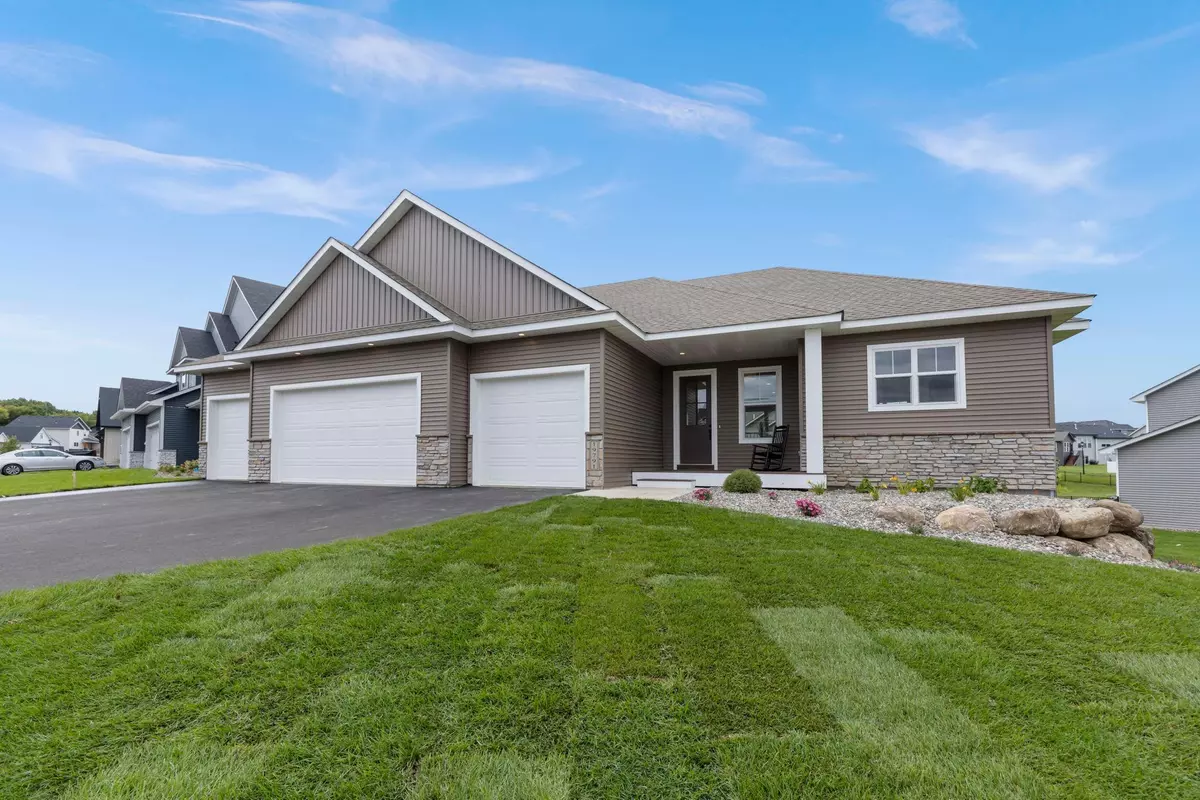 Lakeville, MN 55044,19791 Henning AVE