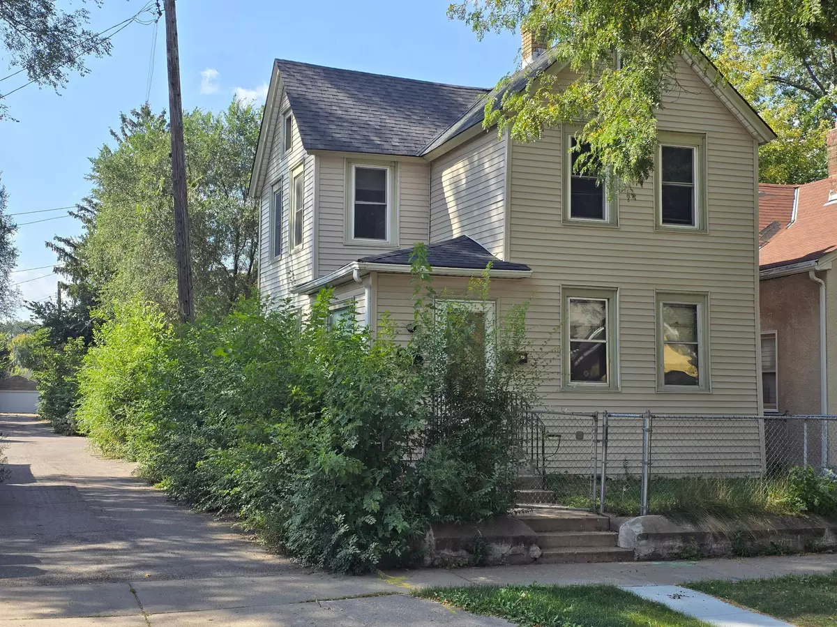 Saint Paul, MN 55117,1215 Galtier ST