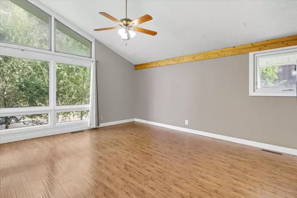 Saint Paul, MN 55107,435 Greenwood AVE