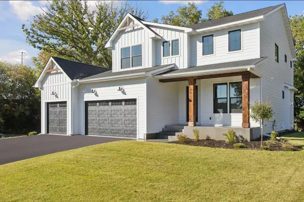 Roseville, MN 55113,2415 Laurie CT W