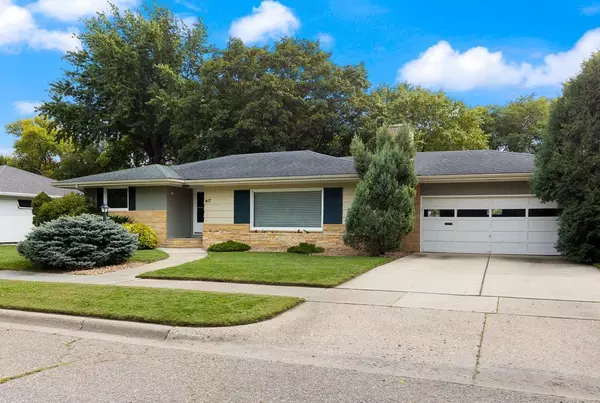 Marshall, MN 56258,617 Camden DR