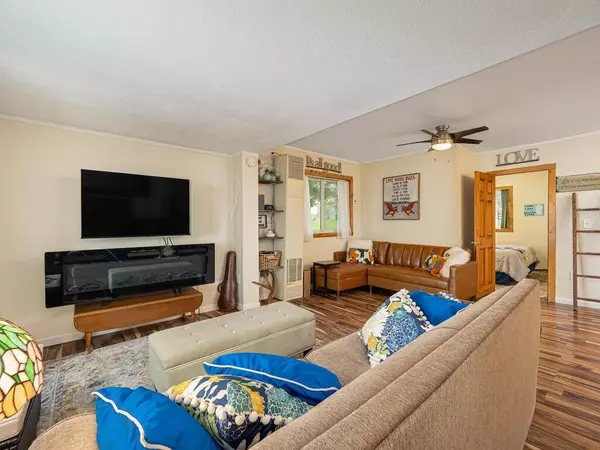 Maple Ridge Twp, MN 55006,41671 Woodbine ST NW