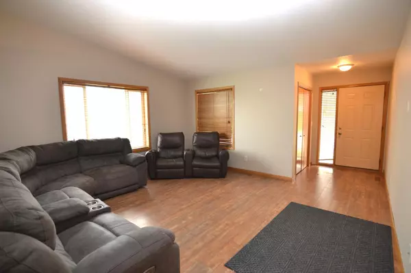 Lonsdale, MN 55046,526 4th AVE SE