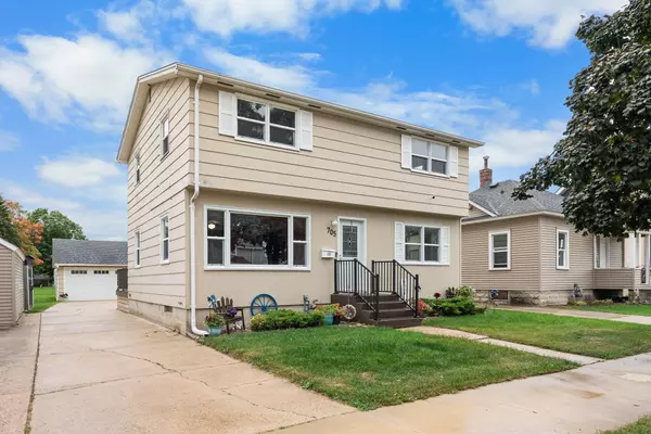 705 11th AVE NW, Austin, MN 55912