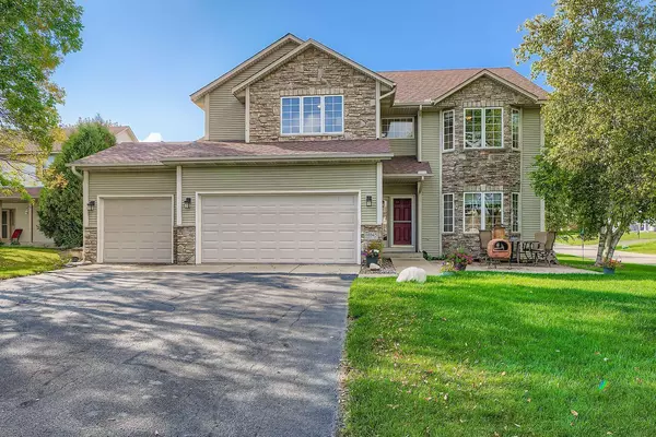 16943 Hopewell CT, Lakeville, MN 55044