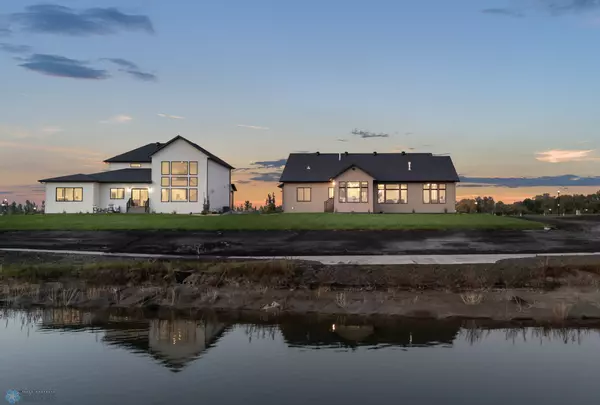 Horace, ND 58047,8153 Memory LN