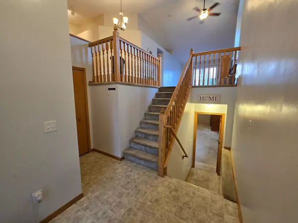 Princeton, MN 55371,215 11th AVE S