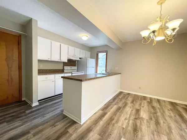 Shorewood, MN 55331,5420 Mallard LN