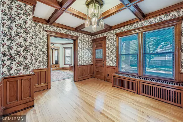 Minneapolis, MN 55411,1401 Fremont AVE N