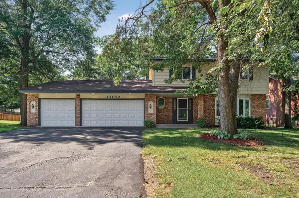 12092 Butternut ST NW, Coon Rapids, MN 55448
