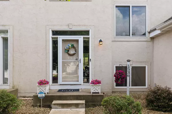 Eagan, MN 55122,1536 Stonewood LN