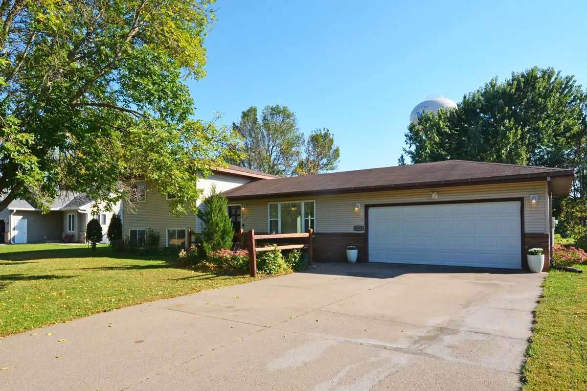 North Branch, MN 55056,6231 Red Fox RUN