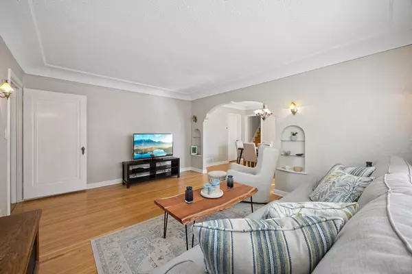 Minneapolis, MN 55418,3027 Garfield ST NE