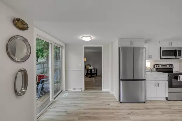 Chanhassen, MN 55317,6690 Nez Perce DR