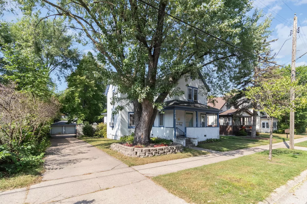 Minneapolis, MN 55418,2018 5th ST NE