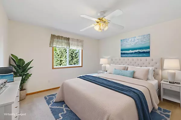 Belle Plaine, MN 56011,832 S Elm ST