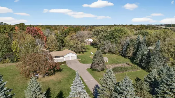 Wyoming, MN 55013,8452 275th ST