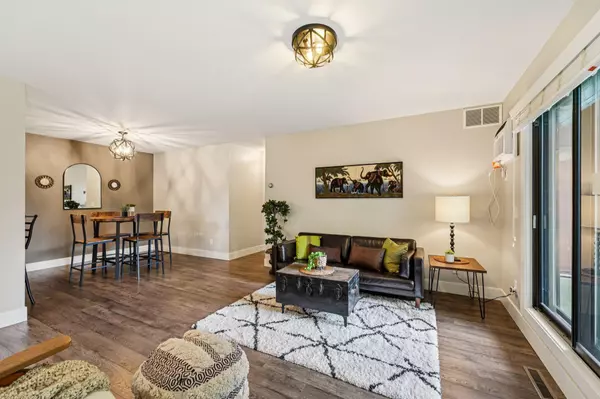 Saint Paul, MN 55119,2069 Parkside DR #G-2