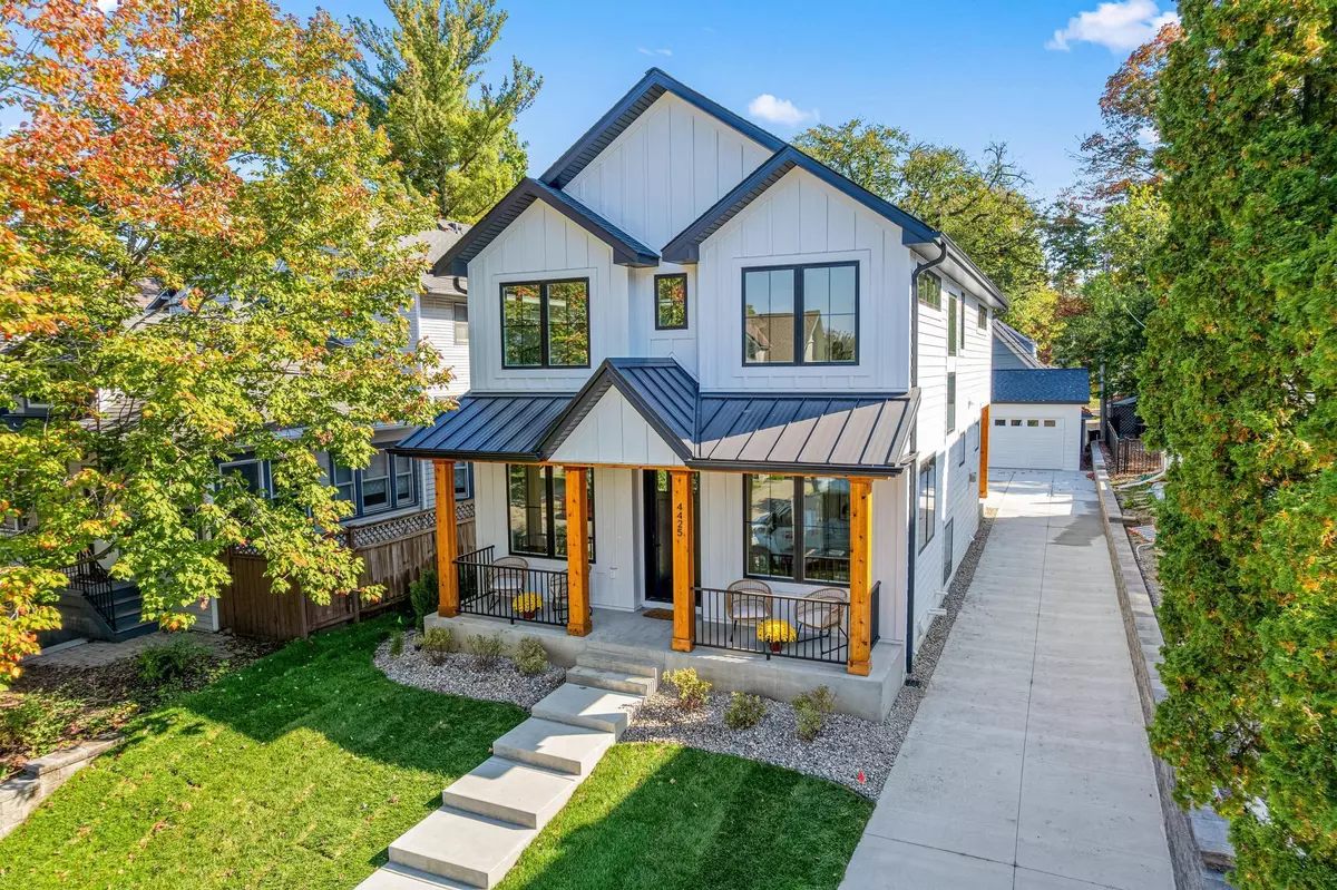 Minneapolis, MN 55410,4425 Zenith AVE S