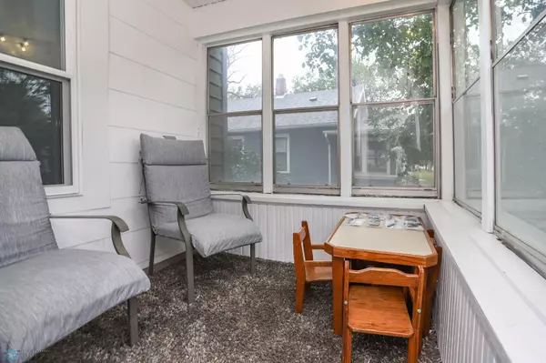 Fargo, ND 58102,1514 3rd AVE N