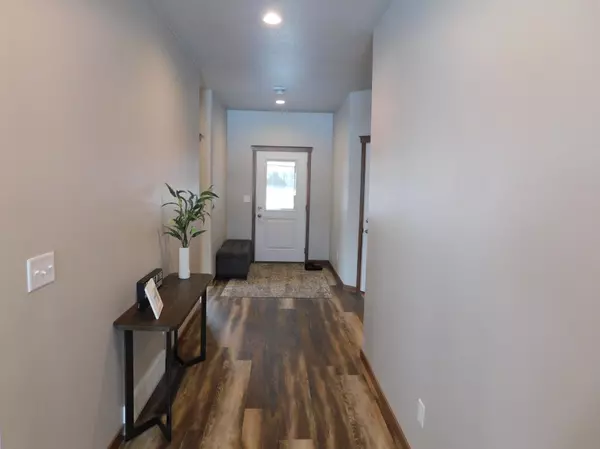 Fargo, ND 58104,4203 Pine Pkwy S