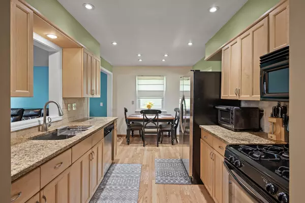 Bloomington, MN 55420,8301 Bryant AVE S